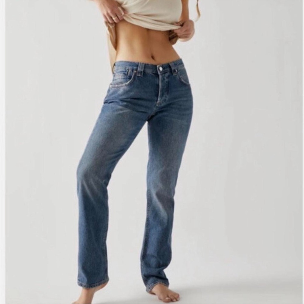 We The Free Curvy Siren Low Rise Straight Leg Jeans- Size 29